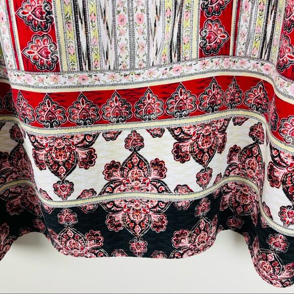 J. Jill red white boho floral lightweight 3/4 sleeve top medium - Picture 5 of 9